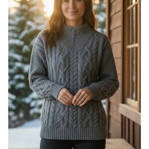 Ann Taylor Womens Cozy Quiet Luxury Wool Sweater Size M Gray Old Money Polished